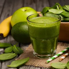 Koktajl szpinak banan - zdrowy przepis, który pokochasz na śniadanie