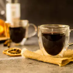 Jak podgrzać piwo do grzańca, aby nie stracić smaku i aromatu