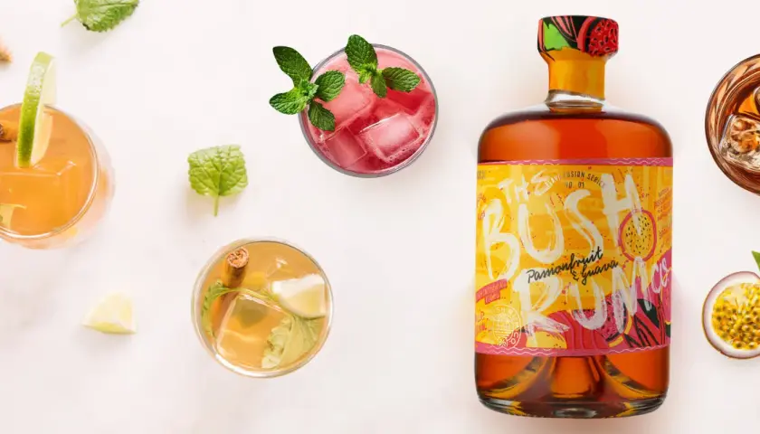 Pyszne drinki z białego rumu, które zachwycą Twoich gości
