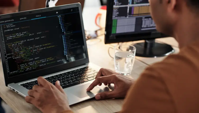 Kiedy kod zamienia się w emocje: magia tworzenia gier online