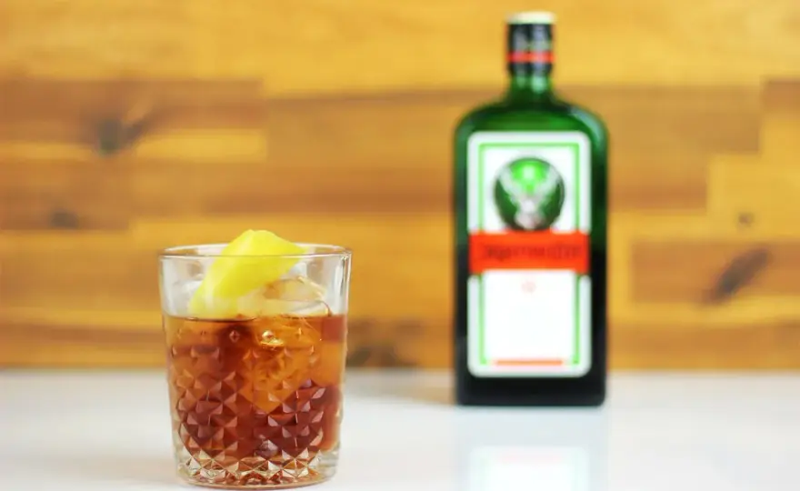 Jager alkohol - Jak pić Jägermeister, by smakował najlepiej?