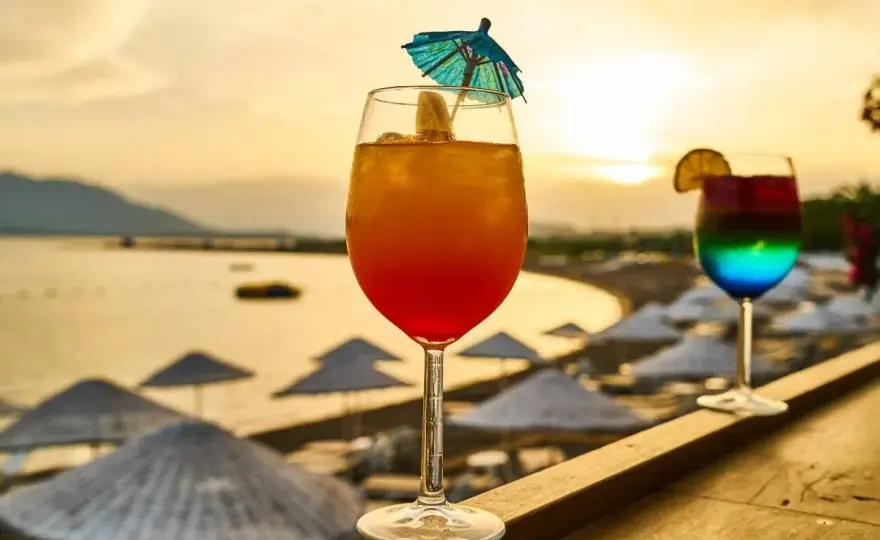 Feni z Goa - Jak smakuje ten niezwykły destylat?