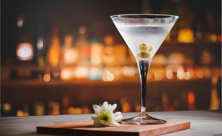 Jak zrobić martini - Poznaj proporcje i uniknij częstych błędów