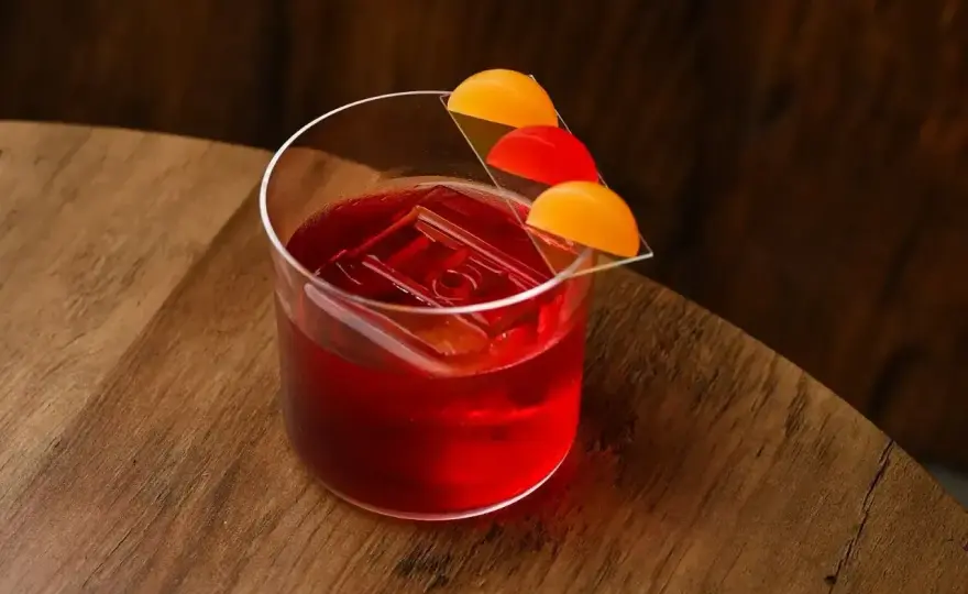 Negroni - Przepis na klasyk. Zrób idealny koktajl!